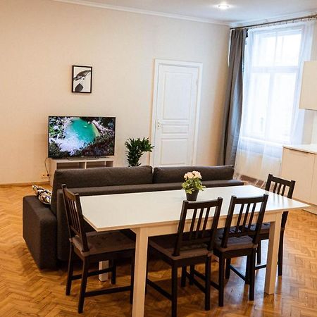 Holberg Apartment Riga Eksteriør billede